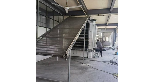 宏博機(jī)械蒜片烘干機(jī)：以品質(zhì)為基，開拓市場(chǎng)新征程